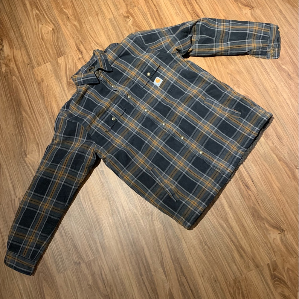 Carhartt Relaxed Fit Flannel Sherpa Lined Plaid Jacket Men’s LARGE Snap Button